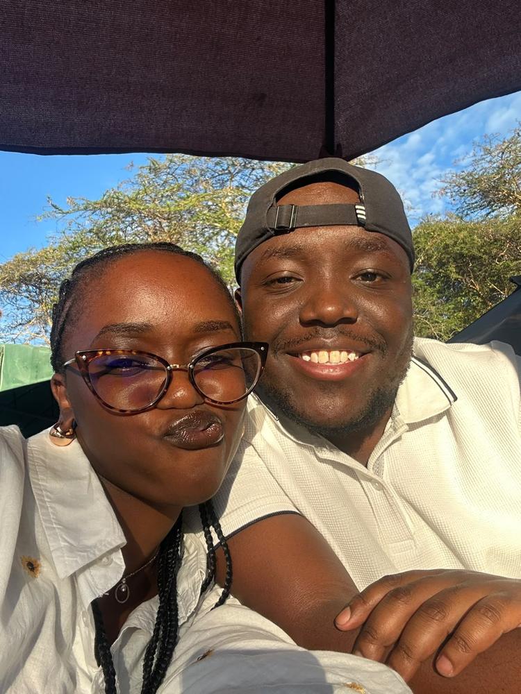 Tete and Ian in a sunny selfie